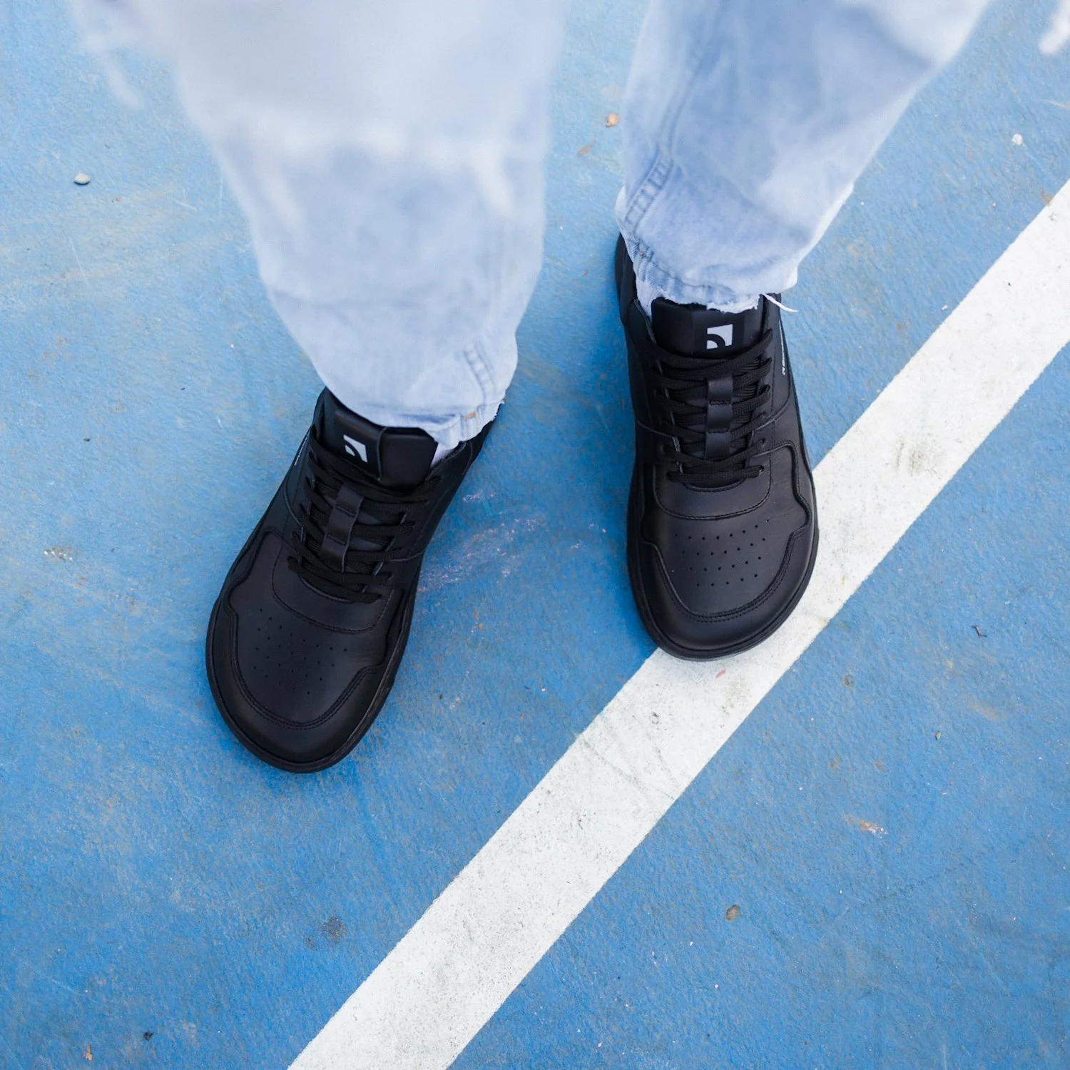 Barebarics Zing - All Black (Leather) - Image 10