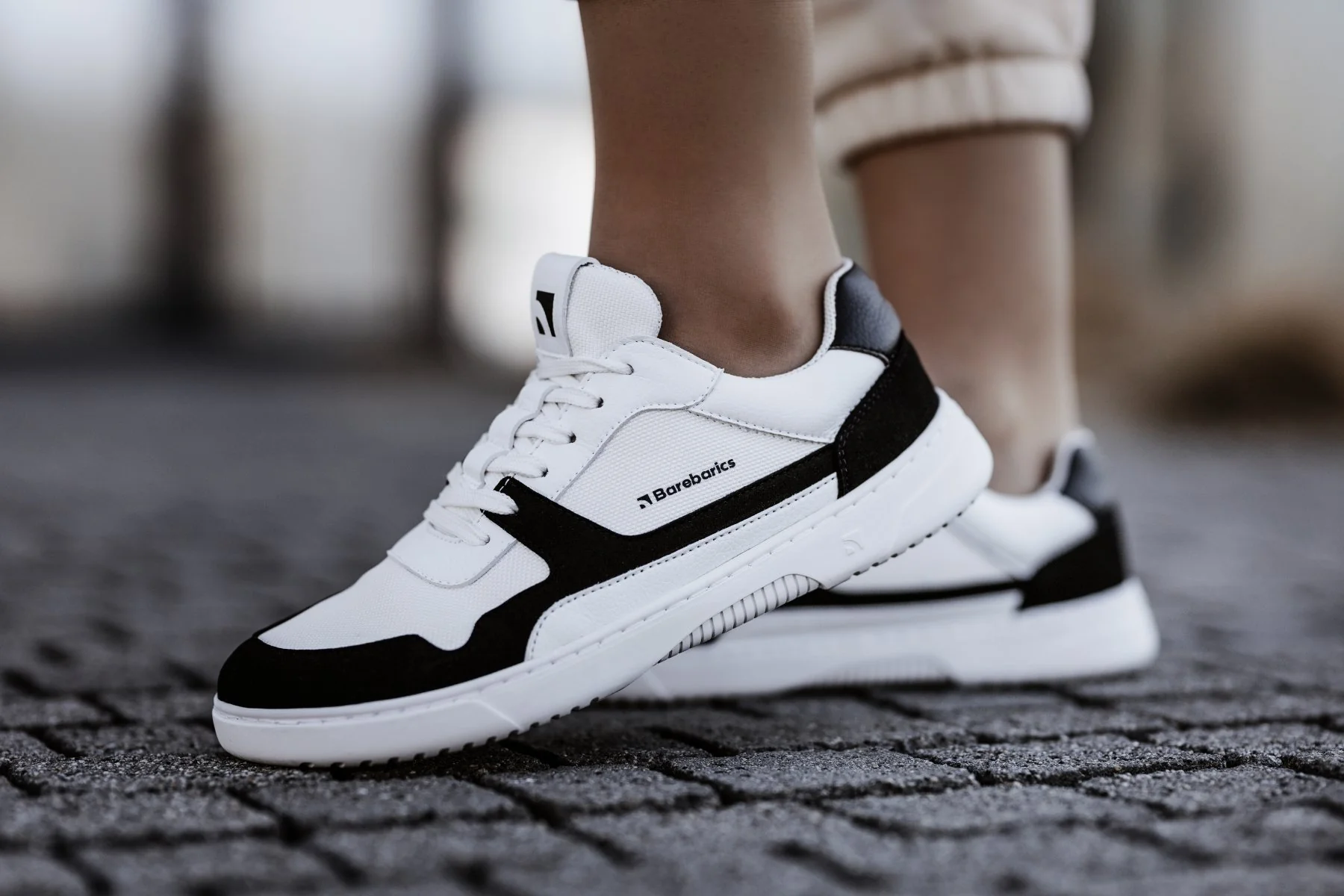 Barebarics Zing White & Black (Vegan) - Image 5