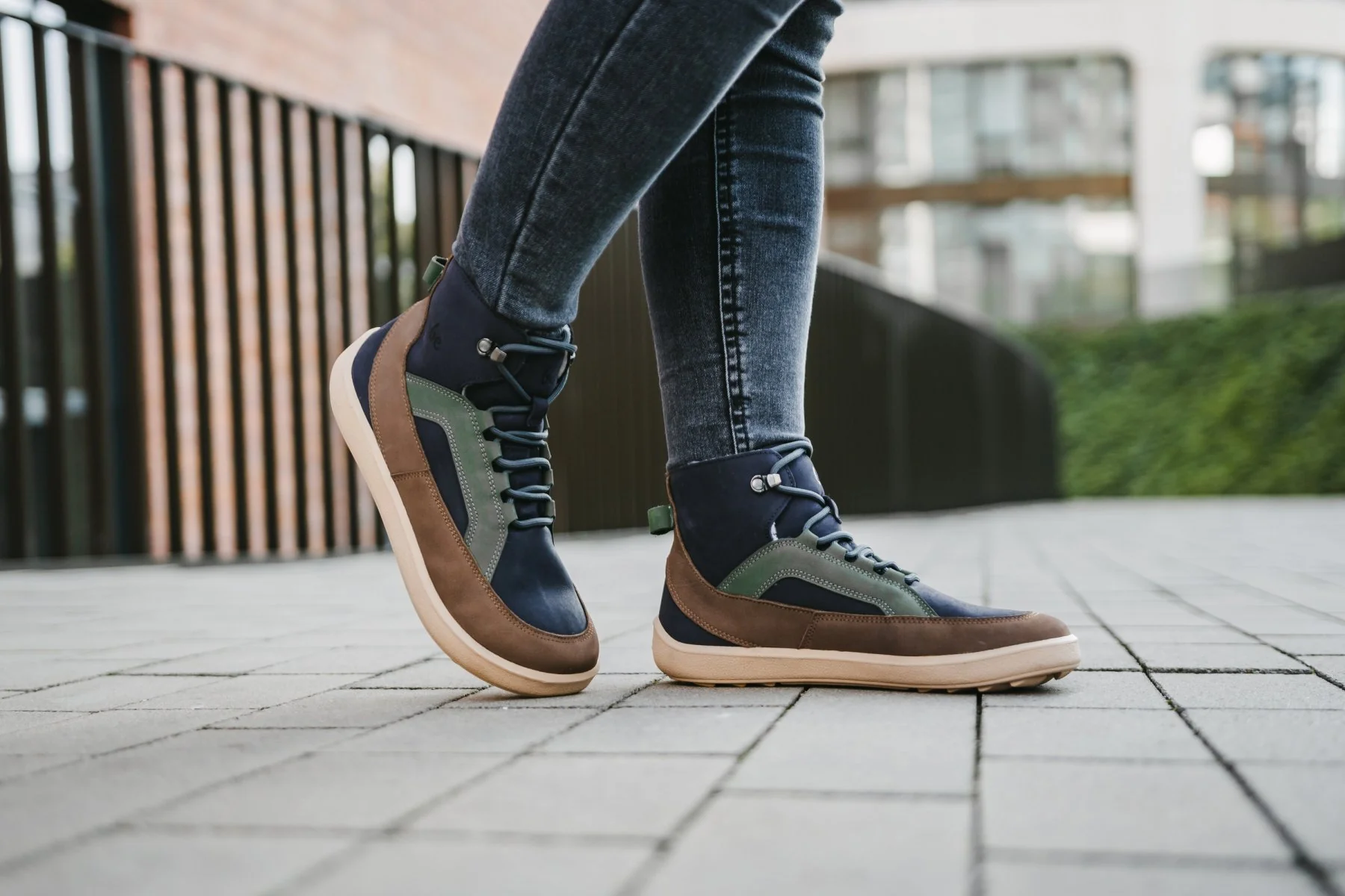 Be Lenka York Navy, Brown & Beige - Image 3
