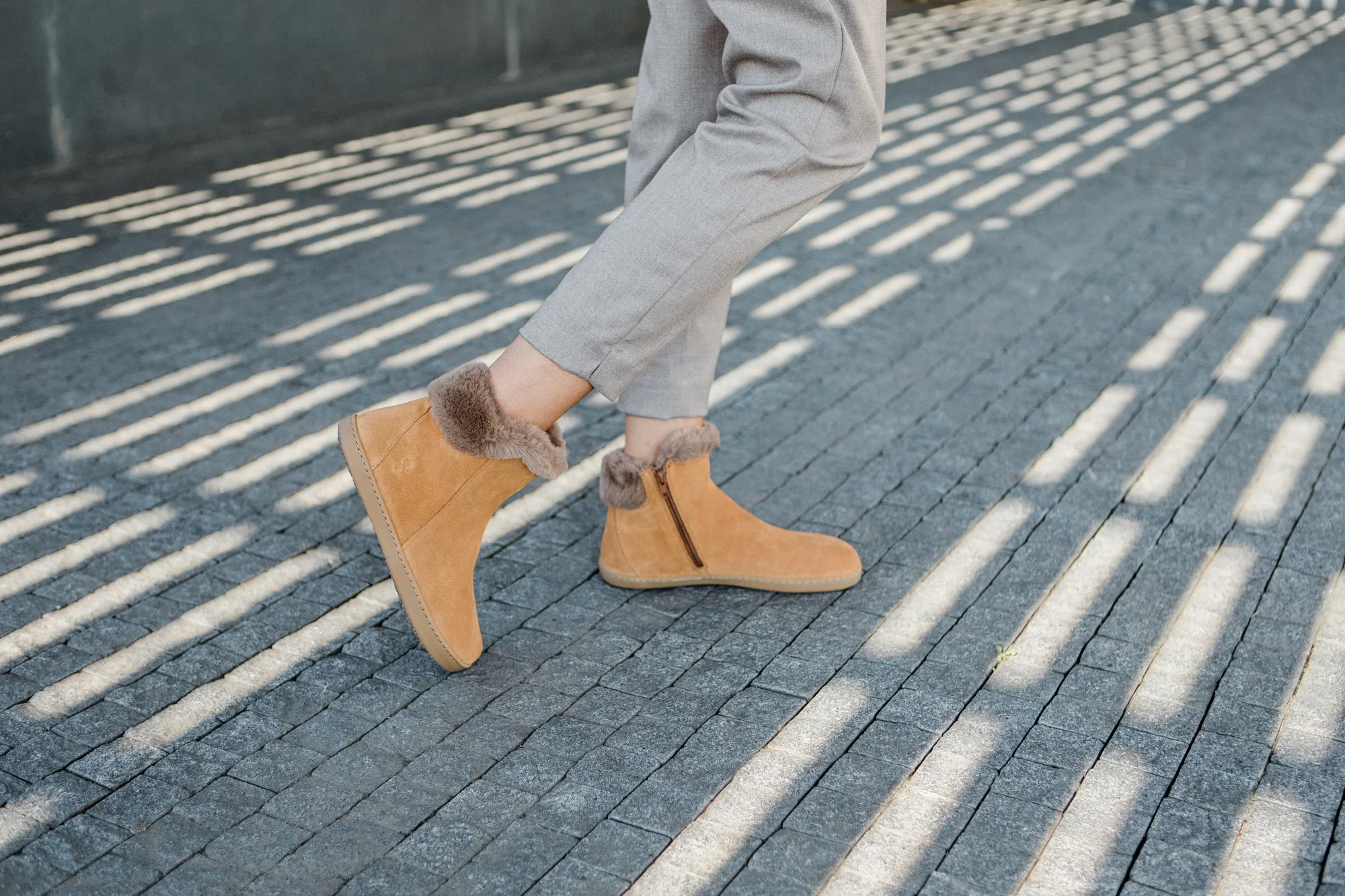 Shapen Fluffy Boots Brown - Image 4