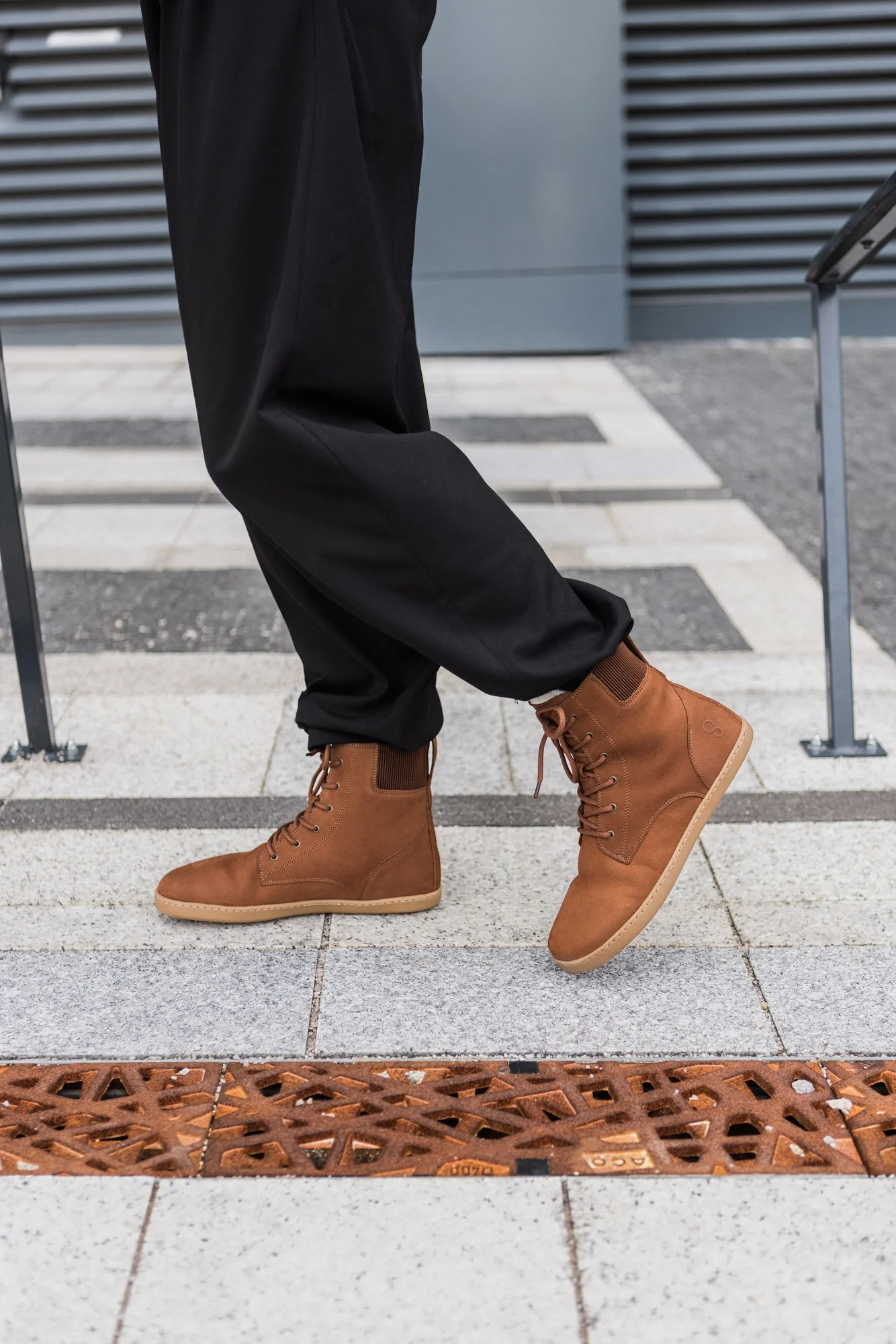 Shapen Urbaneer 2.0 Boots Nubuck Caramel - Image 3