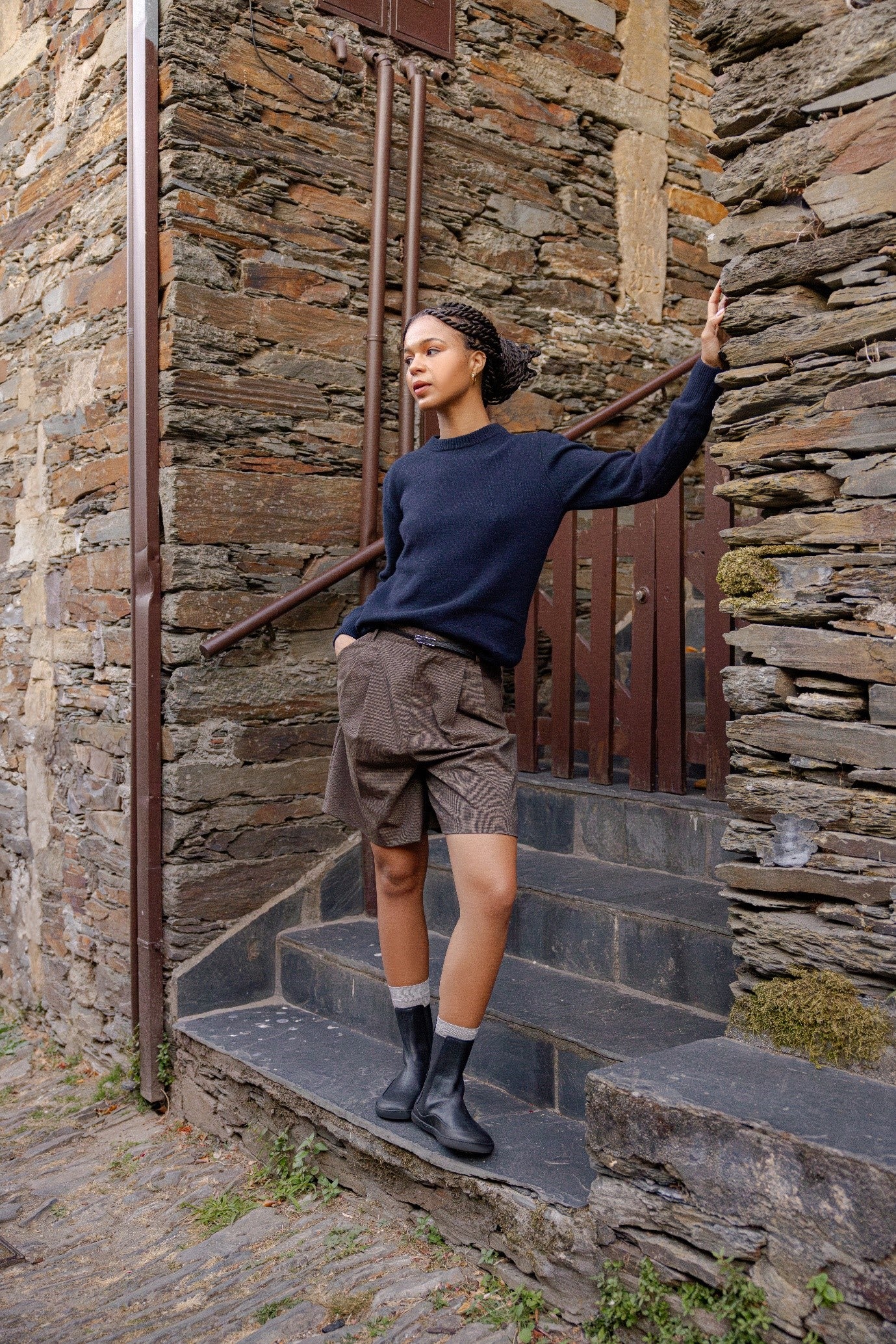 Shapen Victory Barefoot Chelsea Boots - Black Leather - Image 6